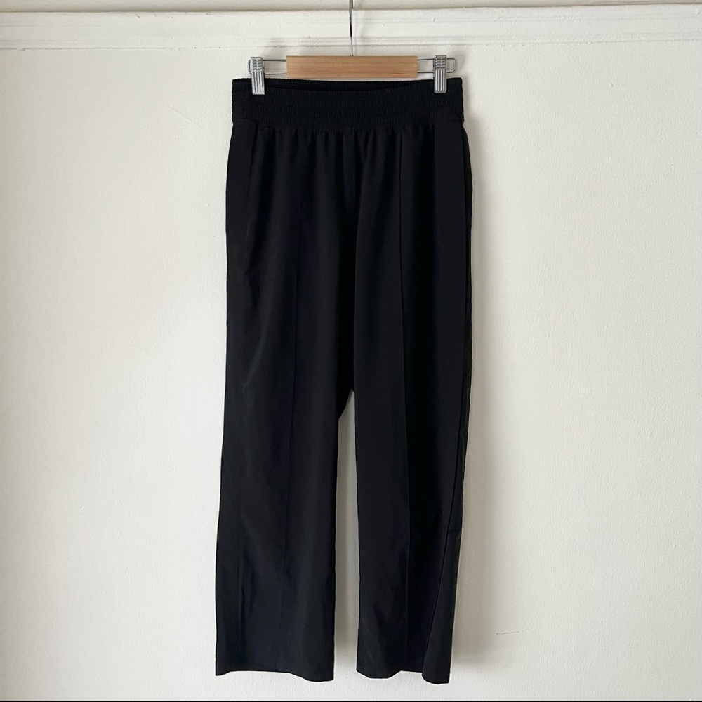 Lululemon wanderer crop pant